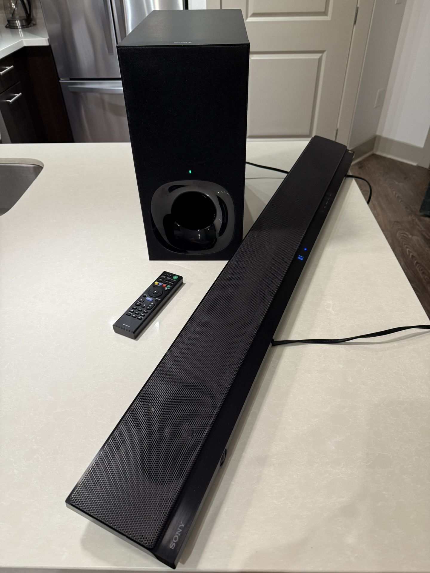 Sony SA-NT5 Sound Bar & Subwoofer