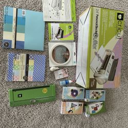 Cricut Expression 24” Personal Electronic Cutter