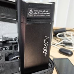 AD200 Pro flash With Sony Trigger 