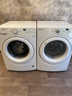 Whirlpool washer and dryer laundry