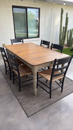 Vintage Ethan Allen Dining Table & Chairs