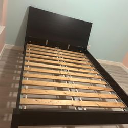BED FRAME FULL SIZE 