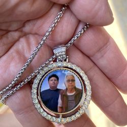 Necklace With Picture 