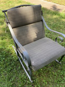 2 Rocking lawn chairs