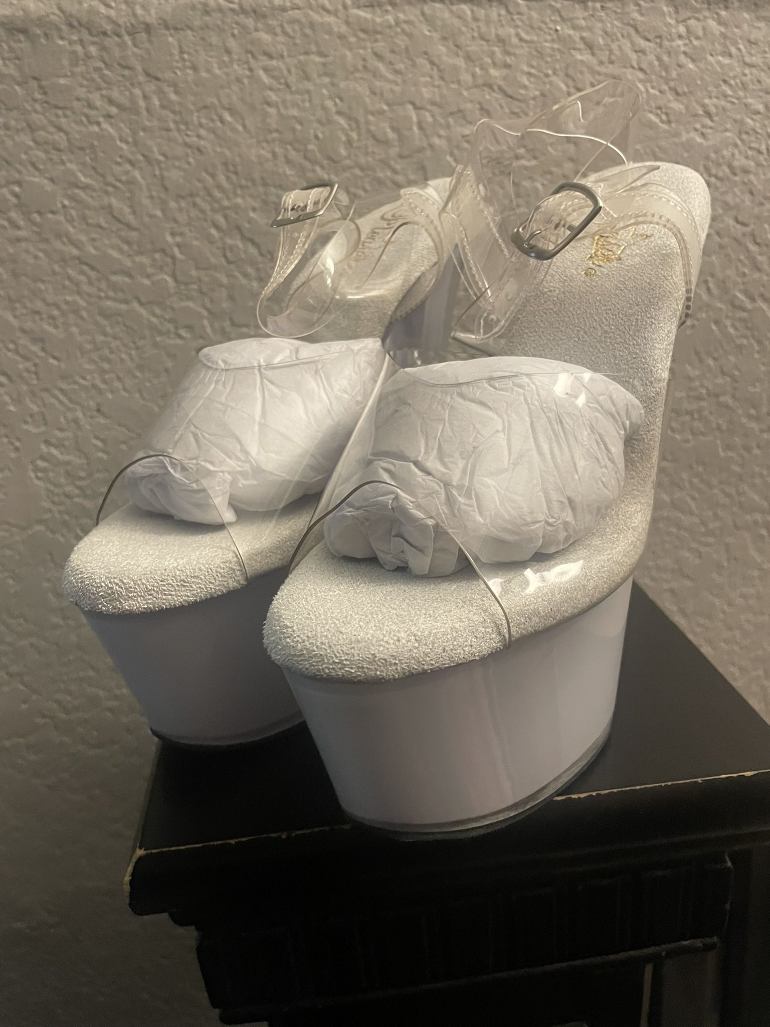 Light Up Pleaser Heels