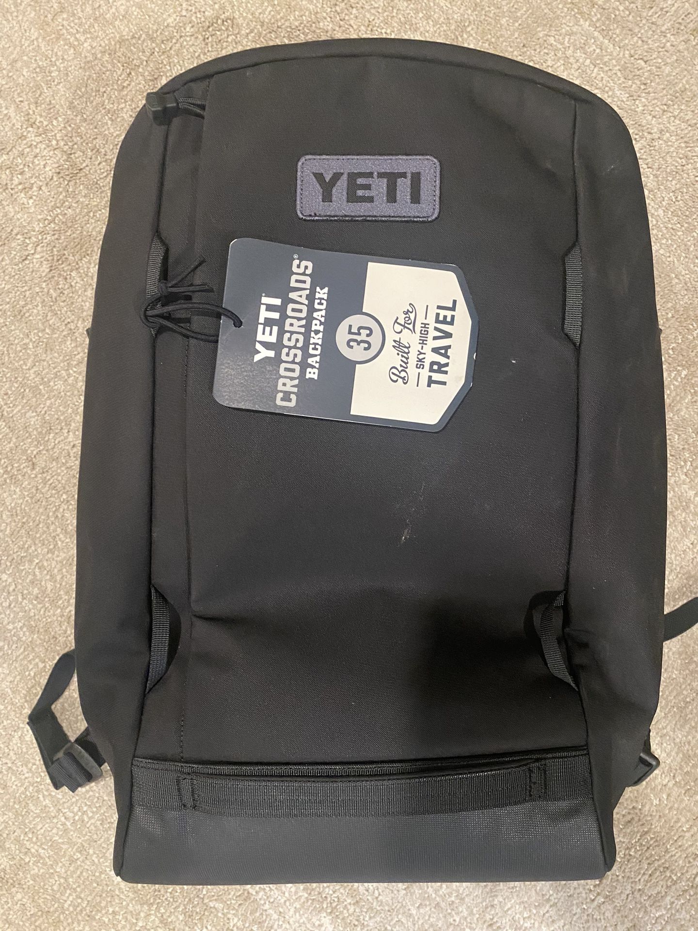 Brand New Yeti Crossroads 35 Travel Pack