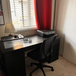 DESK & CHAIR $10