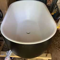 Tub Brand New