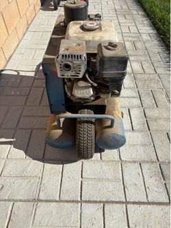 Air compressor