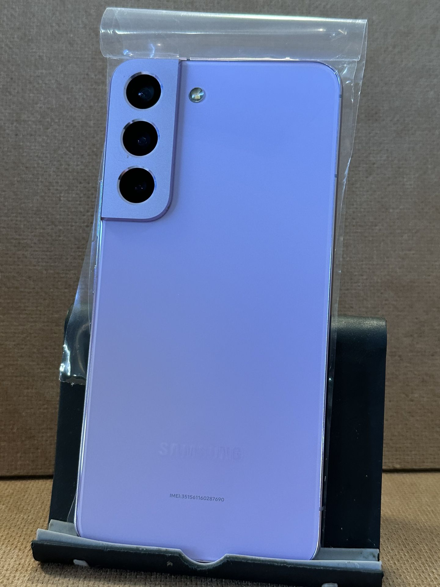 Samsung Galaxy S22 128gb purple 5g Unlocked
