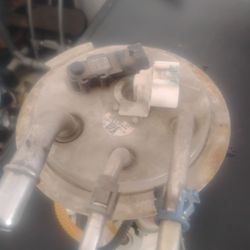 2003 Chevy Tahoe Fuel Pump 