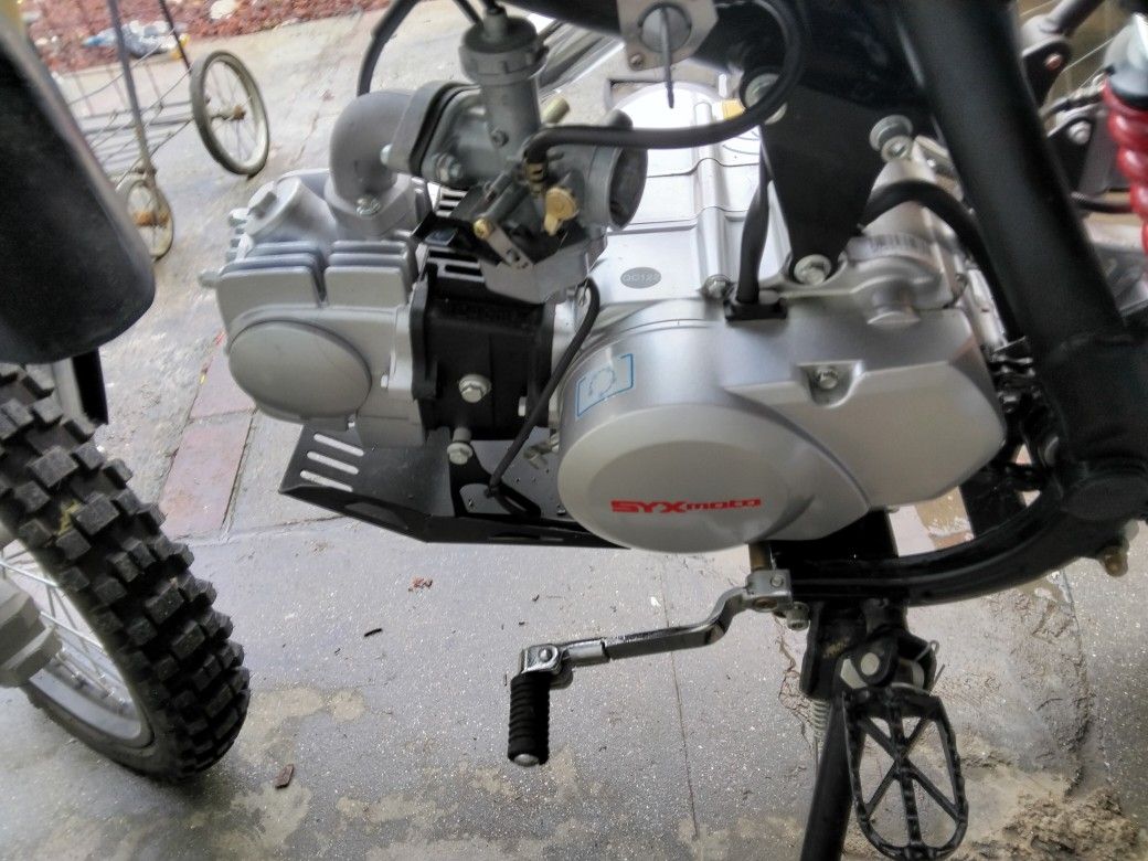 Syx Moto Dirtbike 125cc