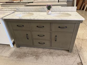 Bathroom cabinet