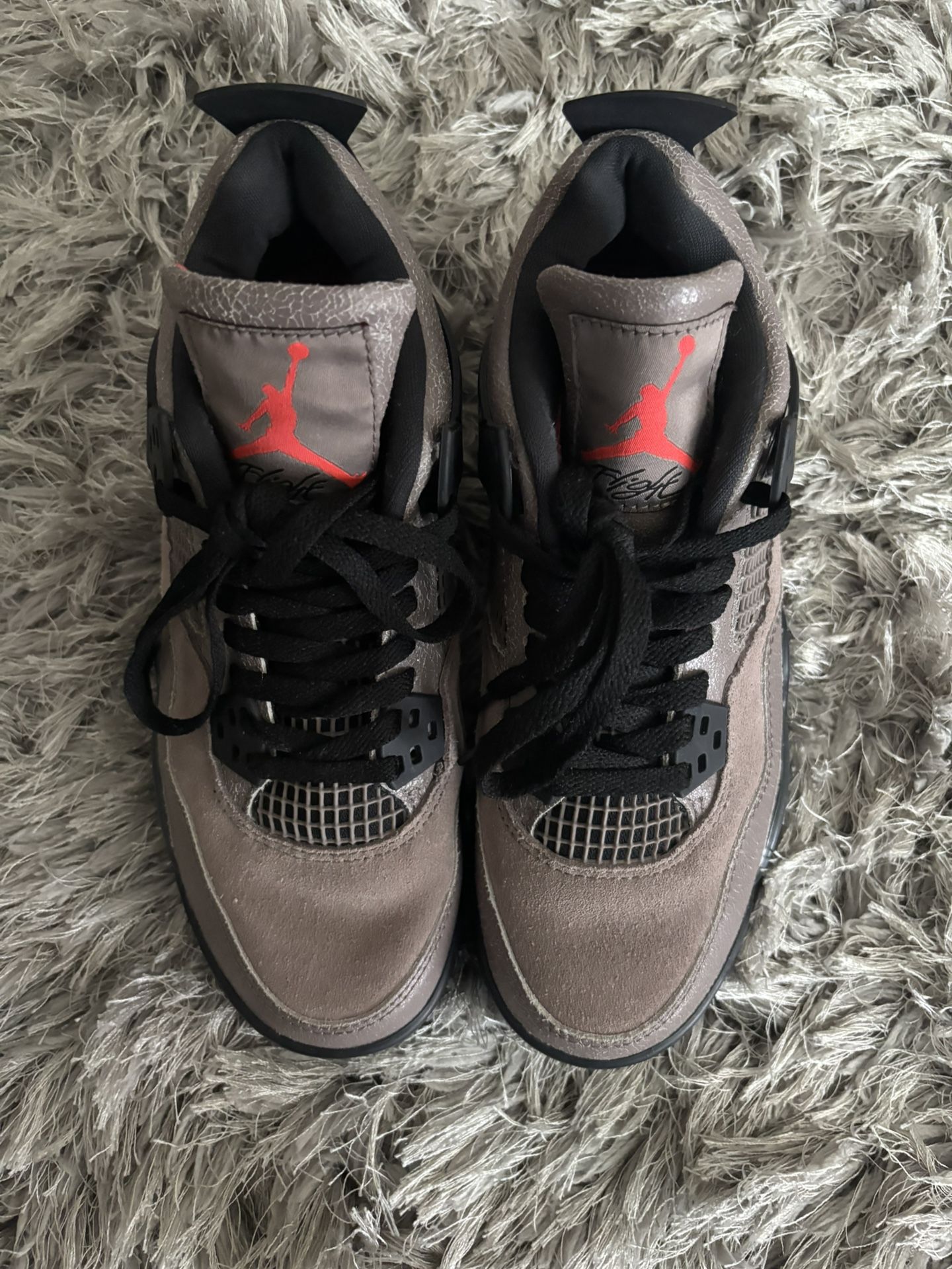 Air Jordan 4 Retro GS ‘Taupe Haze’ (2021) Size 8Y