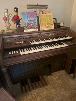 Yamaha Electone Electronic Organ