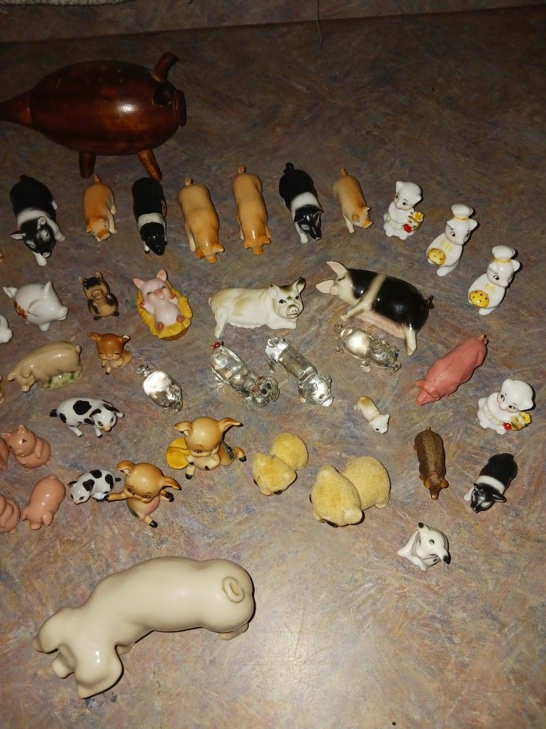 HUGE LOT VINTAGE PIG FIGURINES