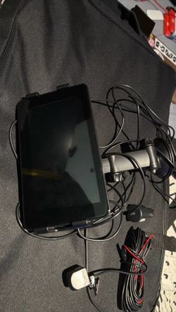 Apple / Andriod CarPlay Adapter + Back Up Camera