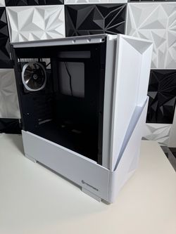 Gaming Pc Parts - White Case