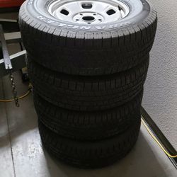 4 Wheels & Tires