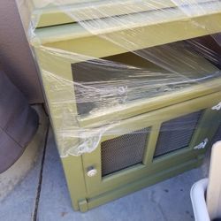 Green Cabinet For Sale Good for Storage Or Upcycling The Top Swivles.