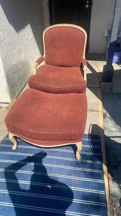 Chair and automon  good condition