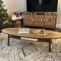 Modern Oval Coffee Table - Brand New Condition 