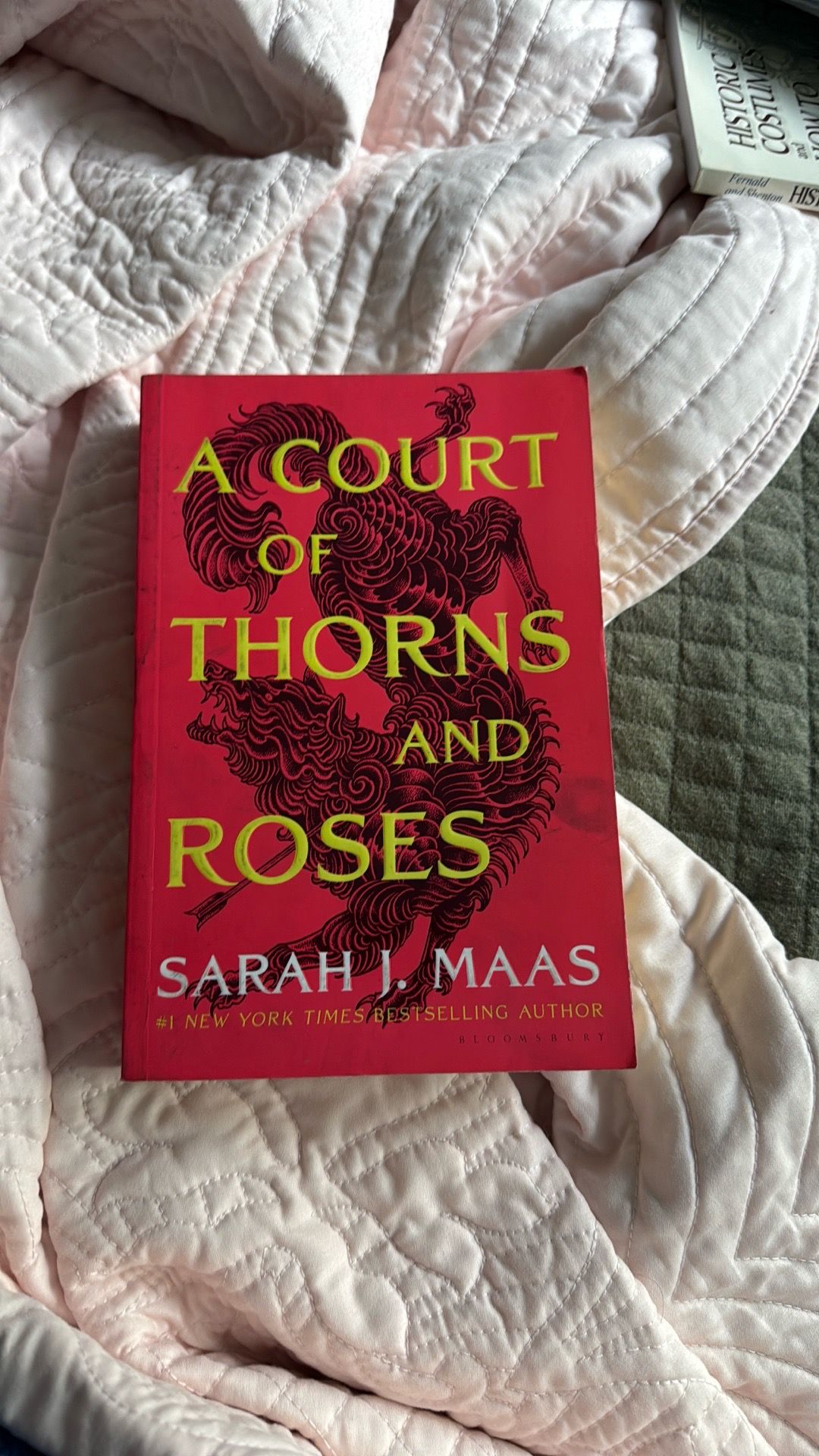 A Court of Thorns and Roses