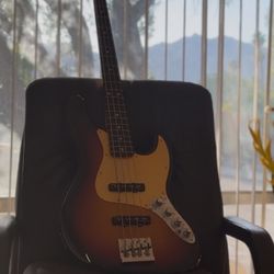Bajo  Fender Jazz Bass Ultra 2 – Excelente  moderno “ Usa 