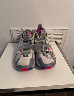 Rachel, West Brooke sneakers