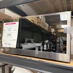 Smart 30 in. W 2.1 cu. ft. Over the Range Microwave with EasyClean 1,050-Watt in PrintProof Black Stainless Steel