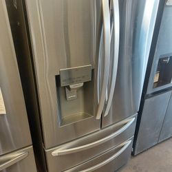 LG 4-Door French-Door Refrigerator
