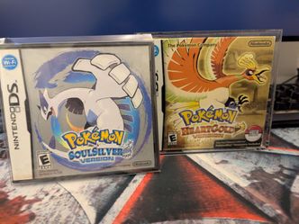 Pokémon SoulSilver & HeartGold Nintendo DS Bundle