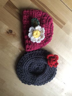Baby girl knit hats