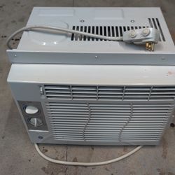 AC Air Conditioner GE 5050 Btu