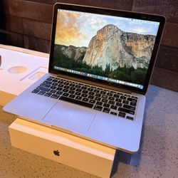 Apple MacBook Pro 13-inch (Early 2015) – 8GB RAM, 128GB SSD, Charger Included