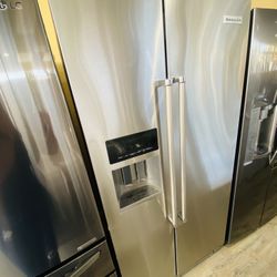 Kitchen Aid Refrigerator