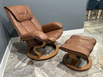 Ekornes-style Mid-Century Modern Leather Recliner & Ottoman Set - Cognac Brown