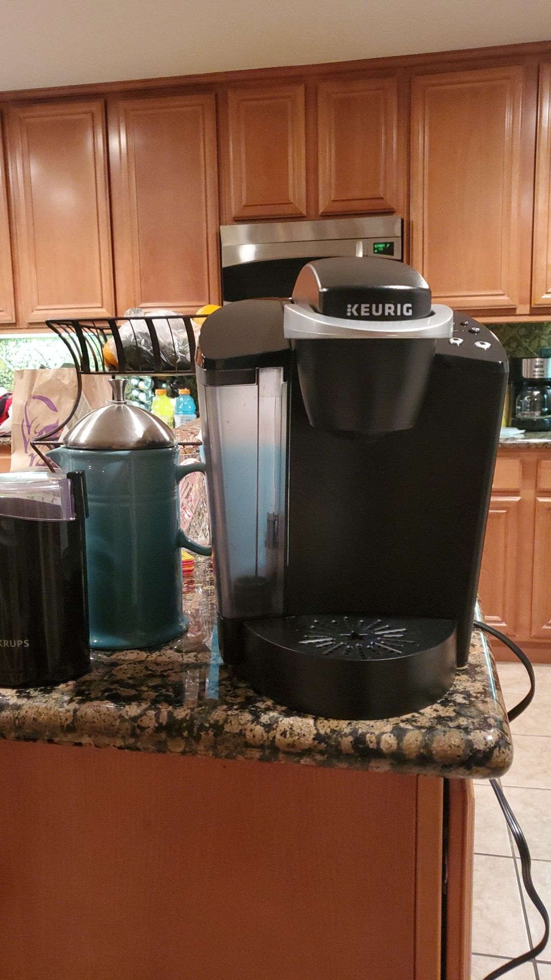 Keurig coffee maker,krups coffee grinder and Chantel French press for