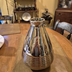 Silver chrome finish vase 10" Tall
