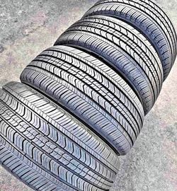 🎃 215 55 17 Michelin Tires Con 80% de Vida Las 4