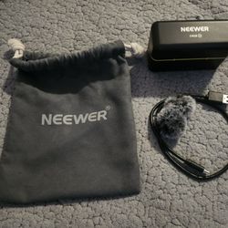 NEEWER DUAL BLUETOOTH MICROPHONES