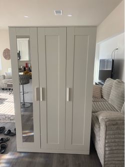 IKEA closet
