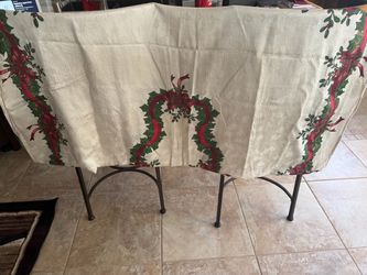 8 foot tablecloth- Christmas