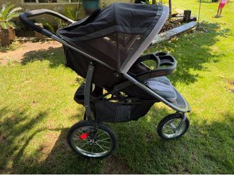 Graco jogger stroller