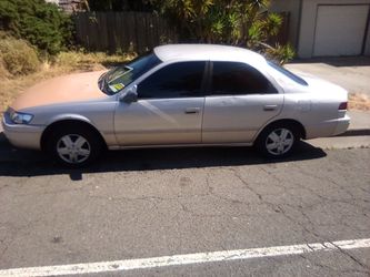 1999 Toyota Camry Le