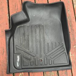 Weather proof liner for an 2012 GMC Acadia