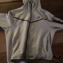 Nike Tech Fits Like Large But XL