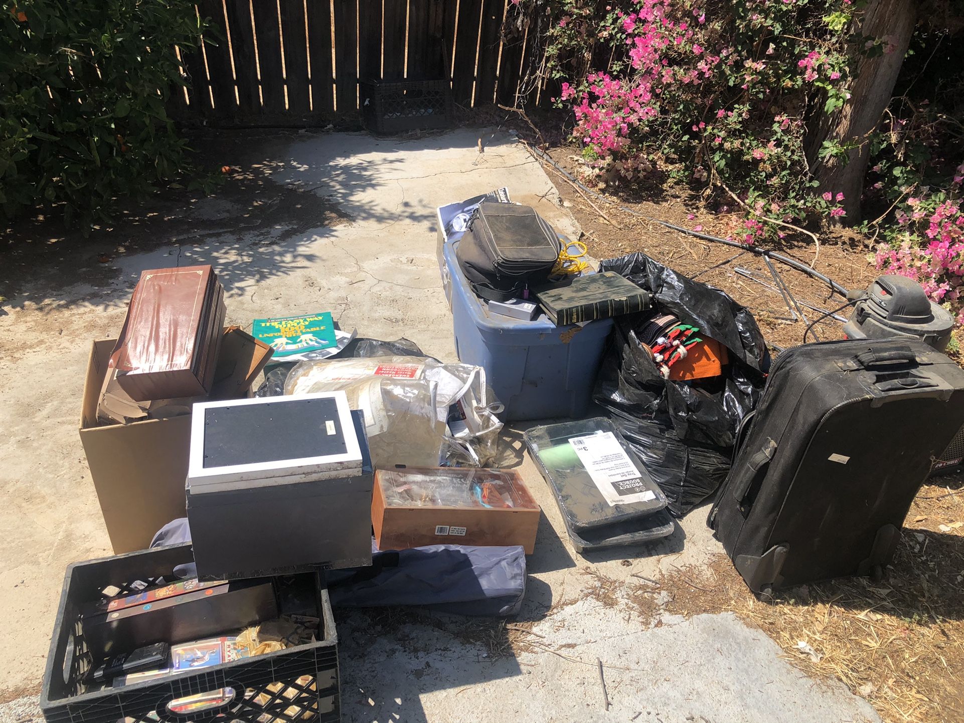 Free Stuff - Riverside