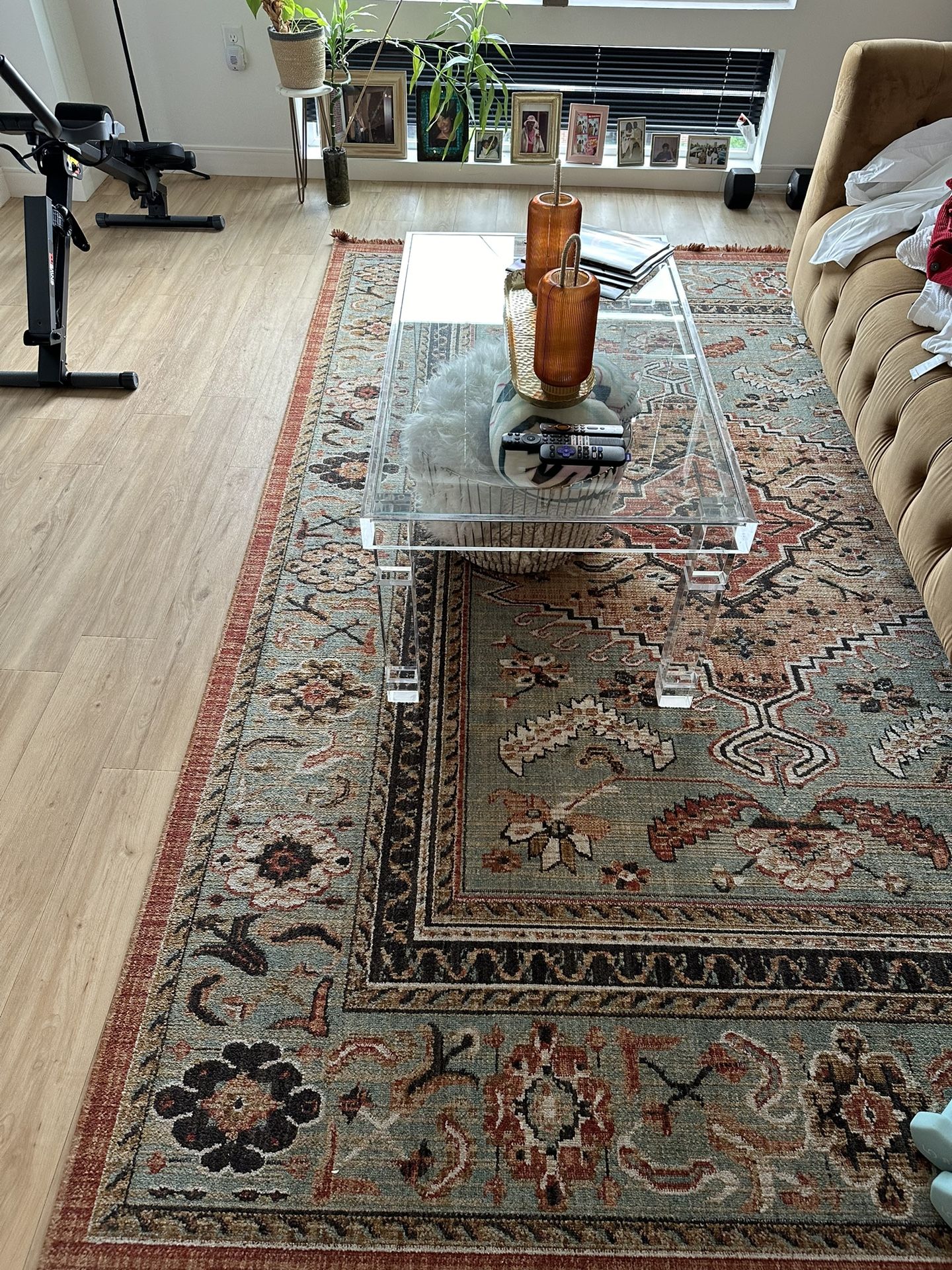 Modern Acrylic Coffee Table 