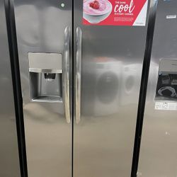 Frigidaire Gallery Side By Side Refrigerator